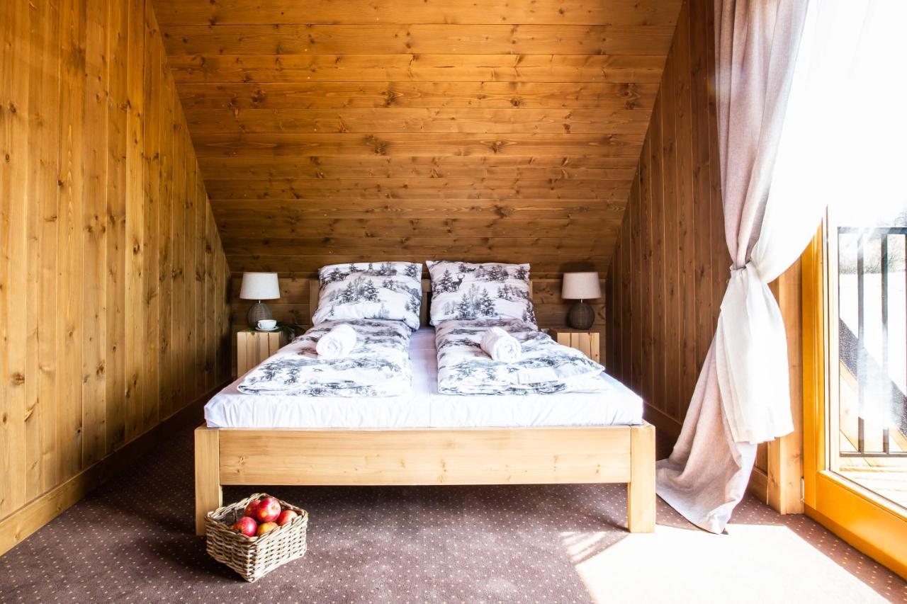 Domki Fox House Z Jacuzzi Elektrycznym Na Wylacznosc กอสเชียลิสกอ ภายนอก รูปภาพ