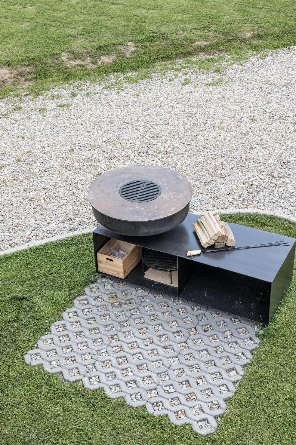 Domki Fox House Z Jacuzzi Elektrycznym Na Wylacznosc กอสเชียลิสกอ ภายนอก รูปภาพ